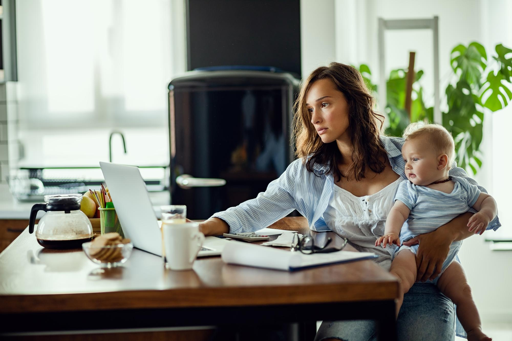 How to Quit Your Job After Maternity Leave: Legal and Practical Advice